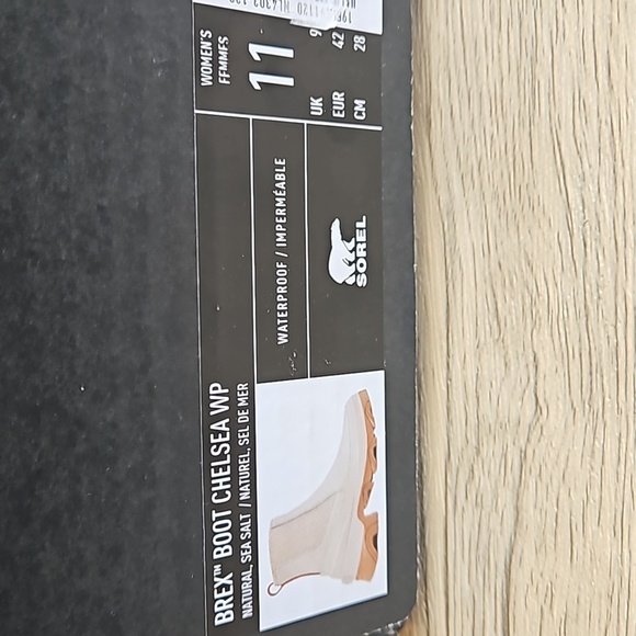 Sorel Cream Leather Brex Chelsea Boots 11 NWT - Picture 10 of 10